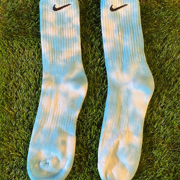 Nike Tie Dye Socks - Picture 4 of 5